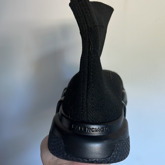 Balenciaga size 6 black on black - Picture 6 of 6